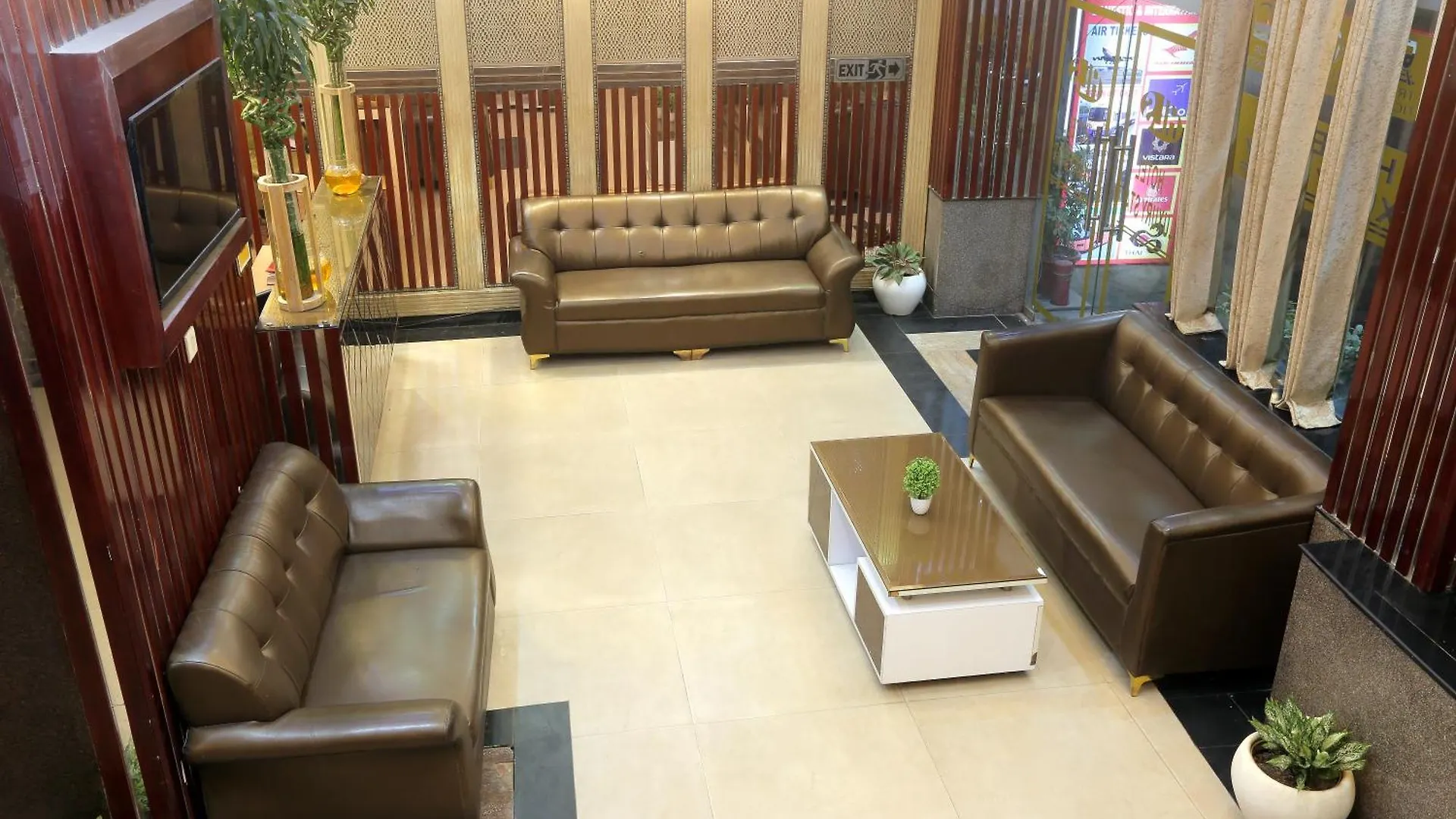 Hotel Deluxe Stay Inn - Near Delhi Airport New Delhi 3*,