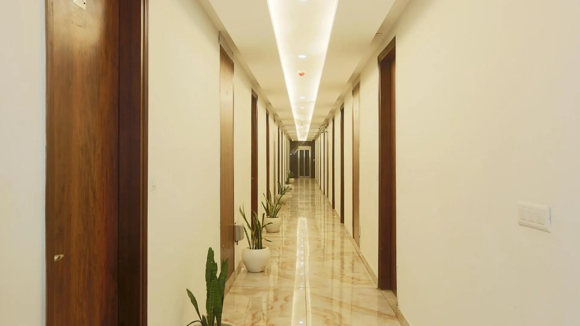Hotel Deluxe Stay Inn - Near Delhi Airport Nové Dillí
